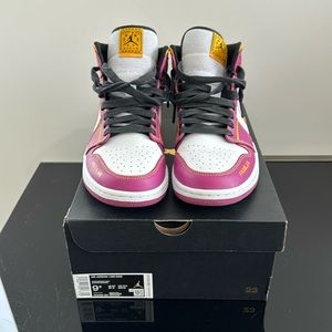 Air Jordan 1 Mid 'Día de Muertos size 9.5